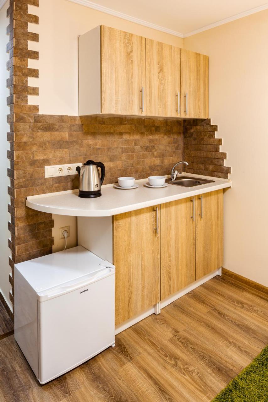 Romari Rynok Square 3 Apartment Lviv Exterior photo